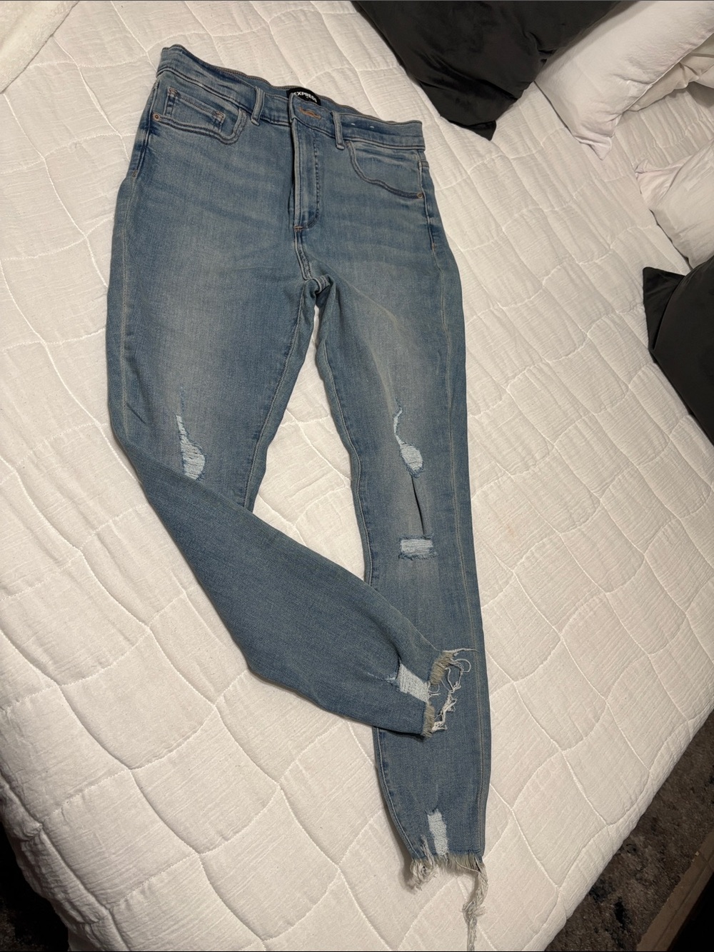 Express Women's Skinny Distressed Jeans - Light Blue Wash